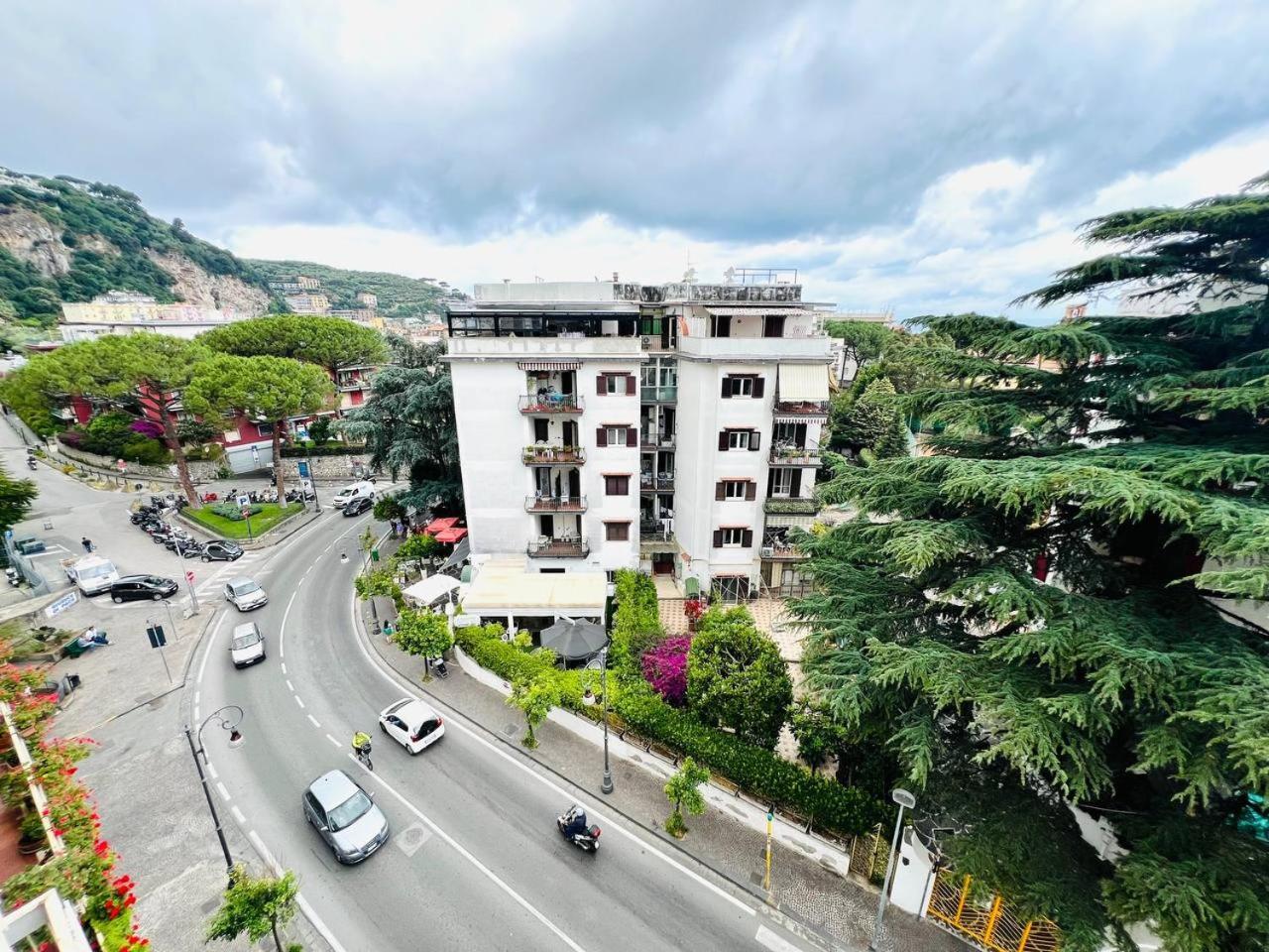 Azzurrissima Home-B&B Sorrento Centro Екстериор снимка